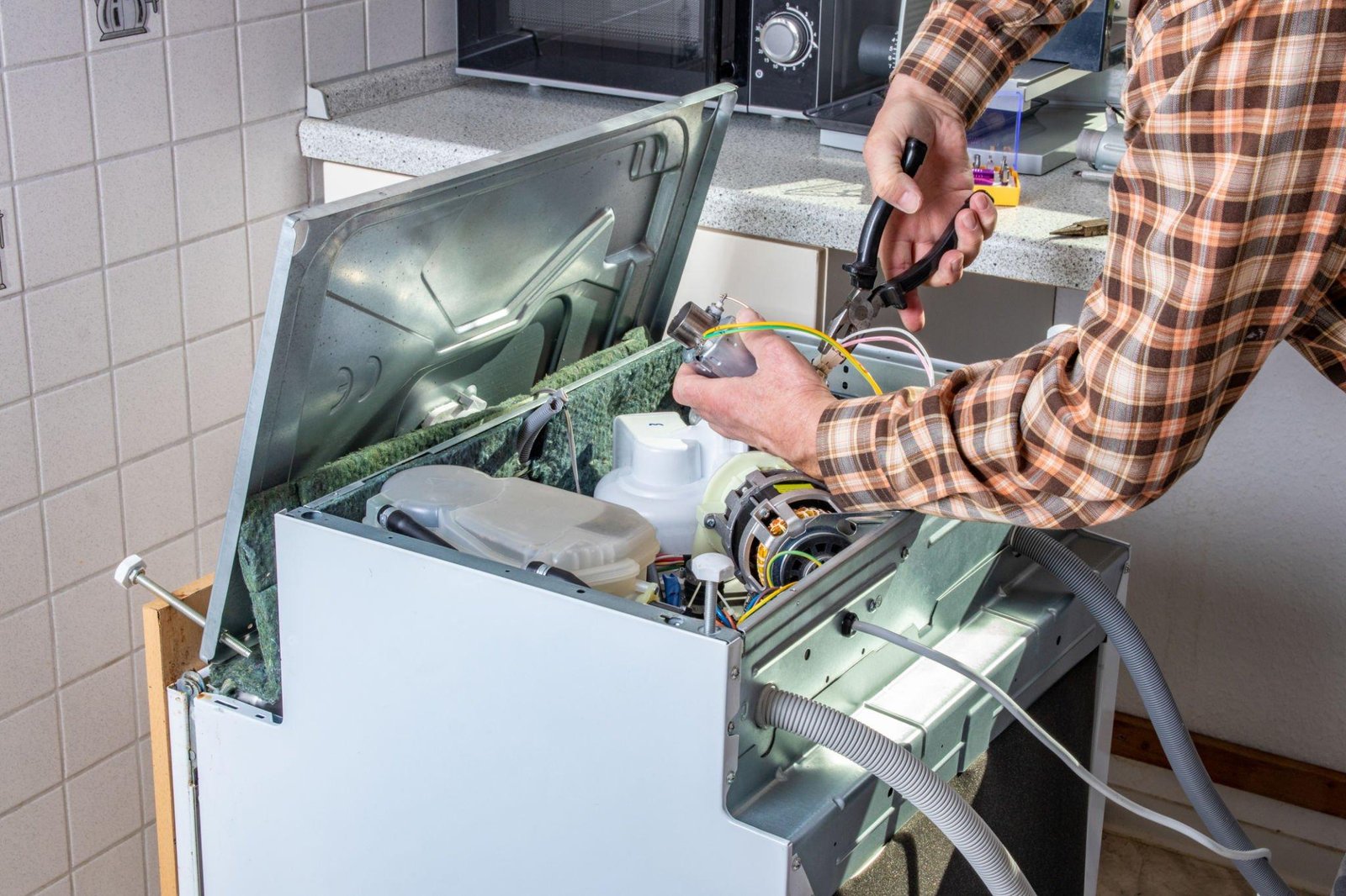 Dishwasher technician